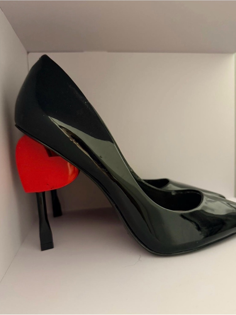Aldo Black Patent Pointed Pumps with Red Heart Heel Accent - Picture 1 of 2